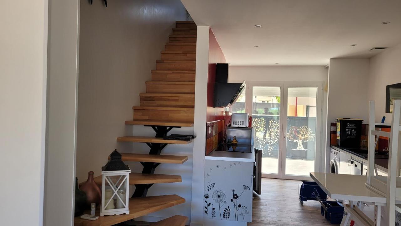 Gite Du Soleil Maison Lumineuse Avec Terrasse Solarium Parking Prive Sorède Exteriör bild